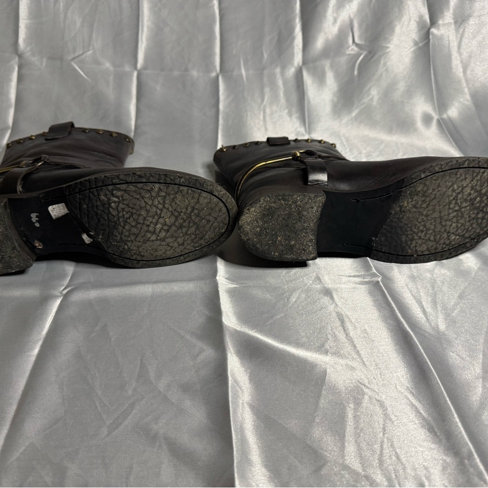 BOEMOS $360 Brown Leather Studded Mid Calf Pull On Boots
Made in Italy Size 36 - Picture 8 of 8